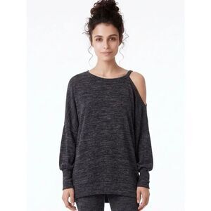SEVEN FORTY TWO | Gray Asymmetrical Cold Shoulder Sweater Women’s Size Medium